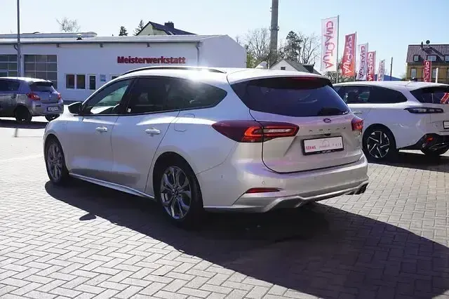 Brugt Ford Focus ST-Line 125 HK (91 kW) 2023 Sølv Stationcar