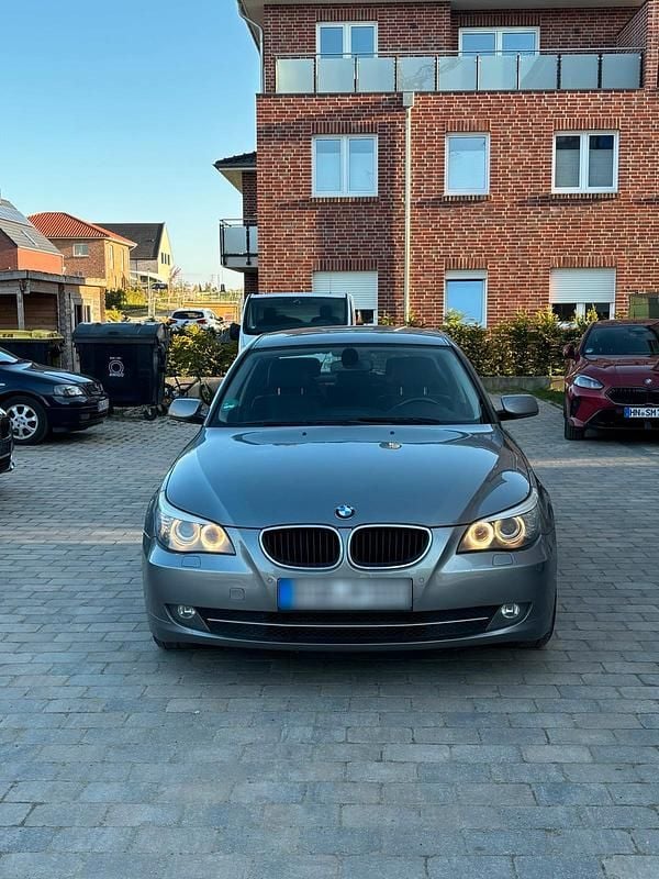 Second-hand BMW 520 177 CP (130 kW) 2009 Gri Berlinǎ