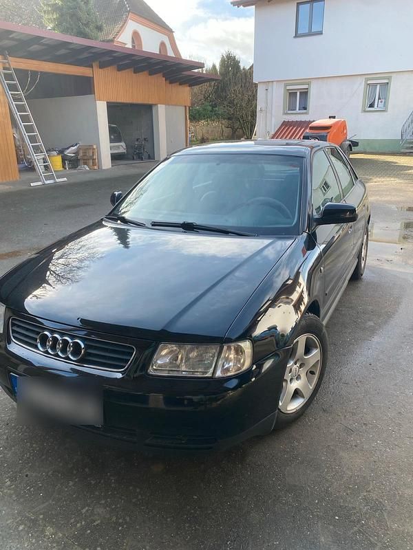 Gebraucht Audi A3 105 PS (77 kW) 1999 Schwarz Kleinwagen