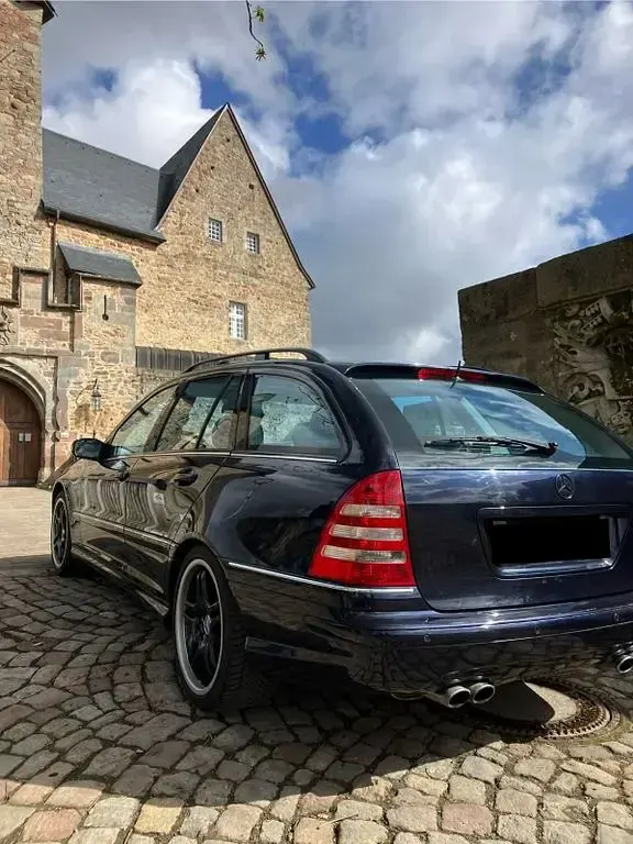 Gebraucht Mercedes C55 AMG AMG 367 PS (269 kW) 2005 Blau Limousine