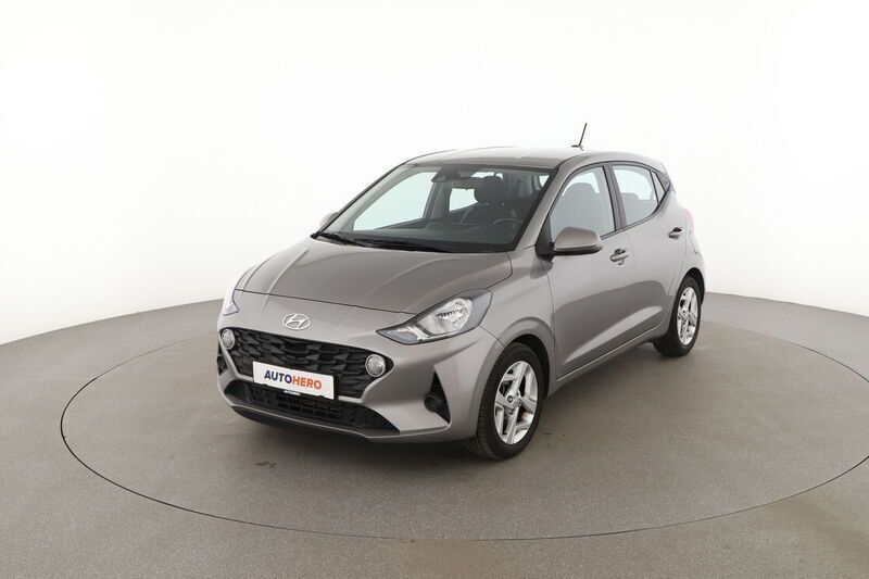 Braun Gebraucht 2022 Hyundai i10 Trend Kleinwagen | 15.720 € (Fairer Preis) - Bild 1/4