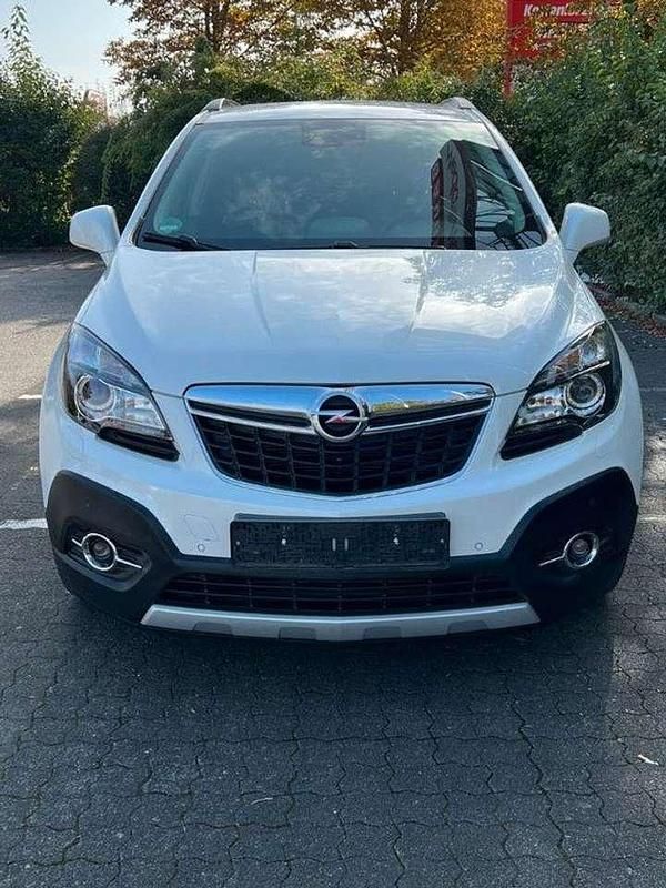 Weiß Gebraucht 2013 Opel Mokka Innovation SUV | 11.000 € (Fairer Preis) - Bild 1/4