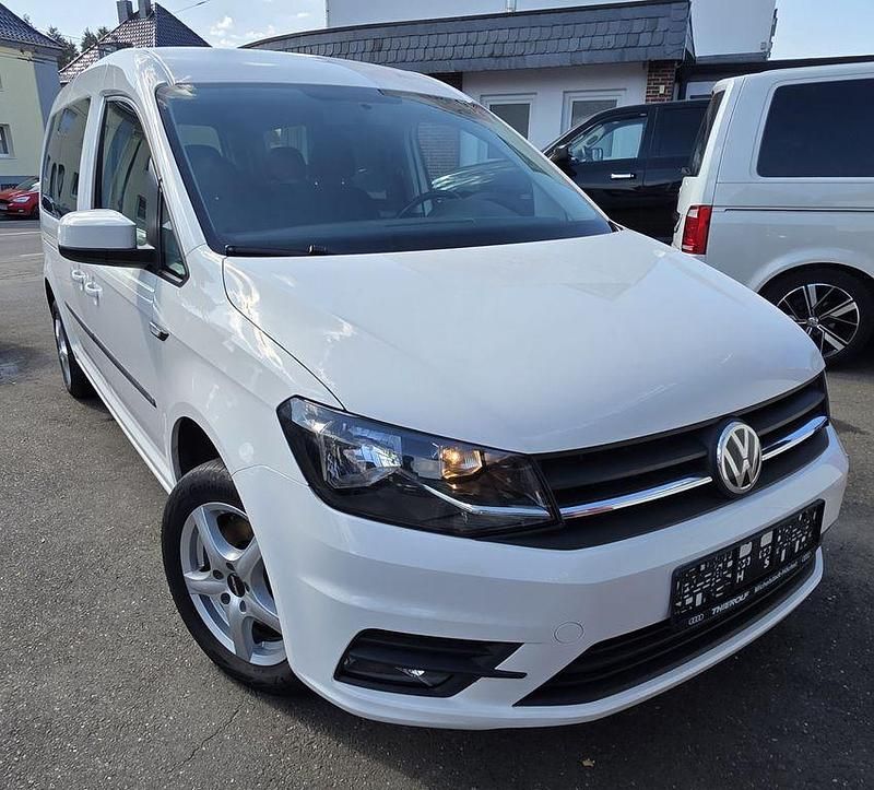 Gebraucht VW Caddy Maxi 150 PS (110 kW) 2015 Candyweiß Van / Kleinbus