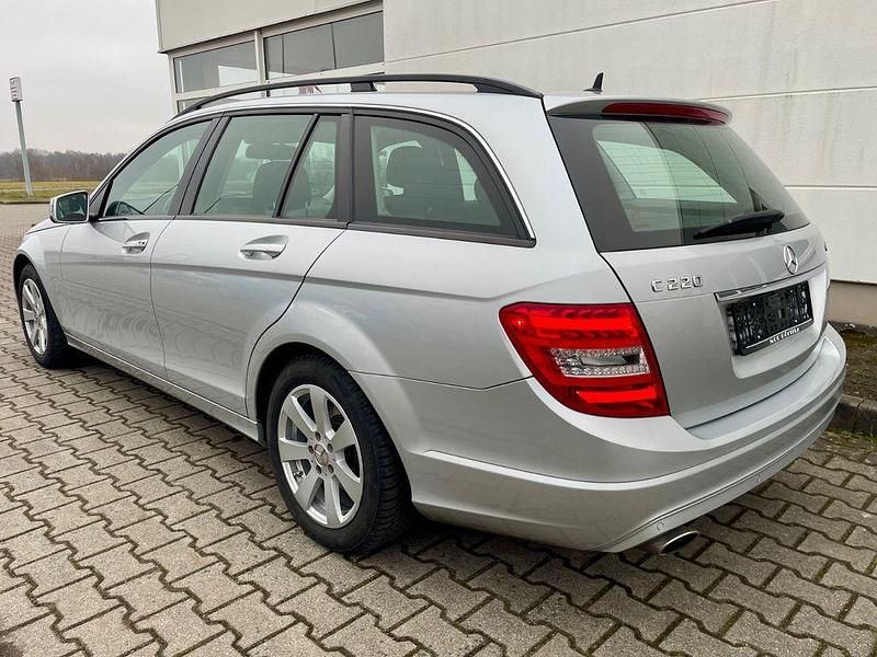 Gebraucht Mercedes C220 170 PS (125 kW) 2013 Silber Limousine