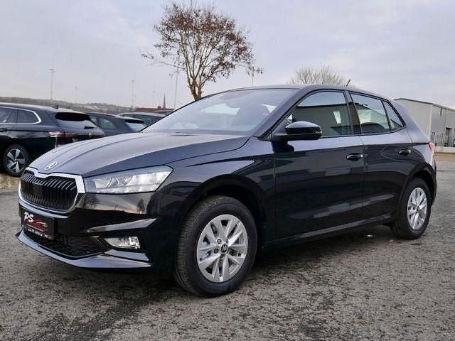 Neu Skoda Fabia Selection 116 PS (85 kW) 2025 Schwarz Limousine