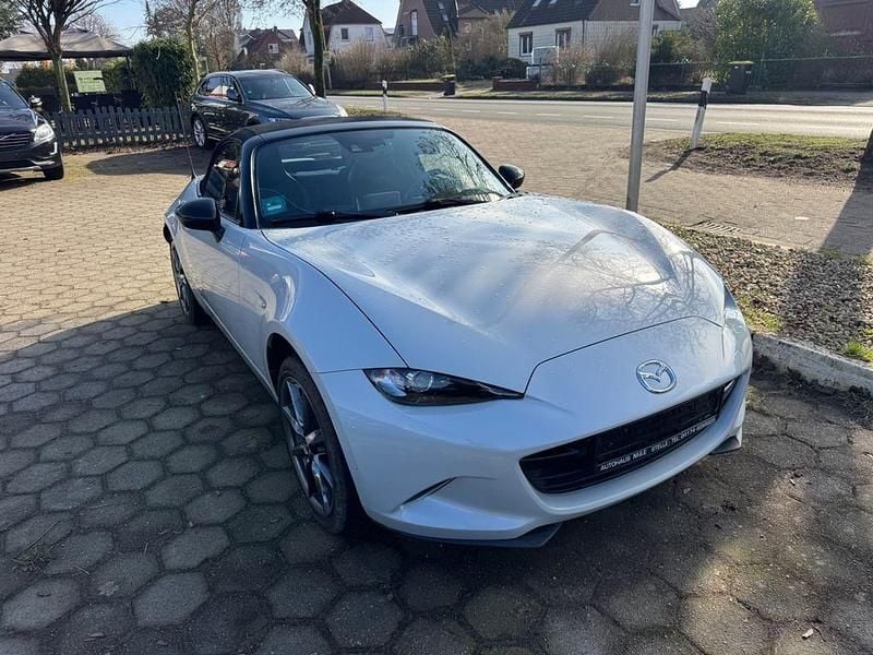 Gebraucht Mazda MX5 Sports-Line 160 PS (117 kW) 2016 Weiß Cabrio