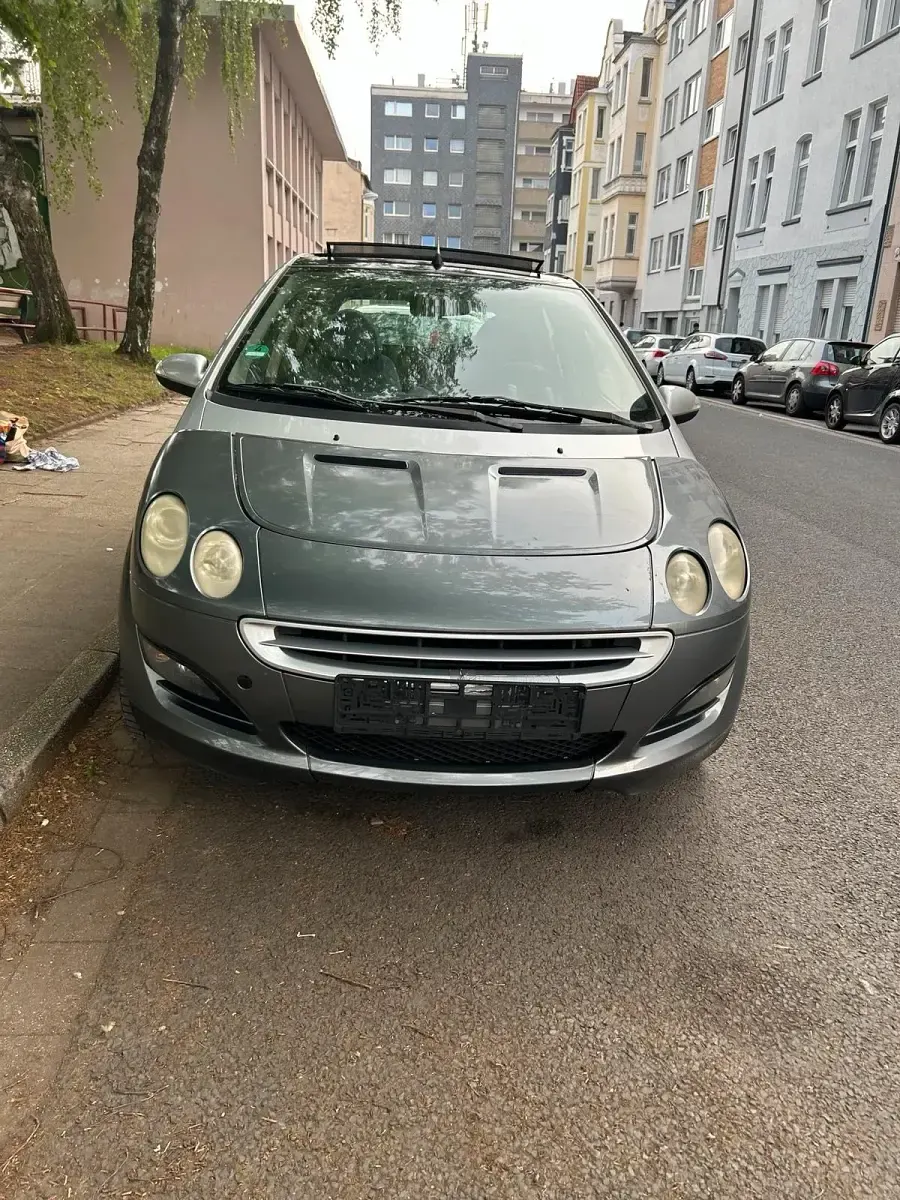 Używany Smart ForFour 95 KM (69 kW) 2004 Szary Hatchback