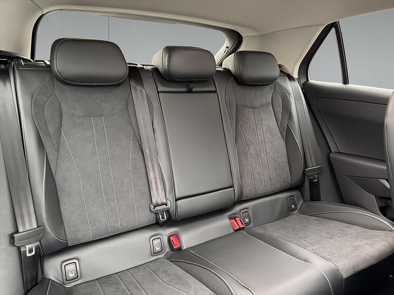 Neu VW T-Roc Style 150 PS (110 kW) 2026 Grau SUV