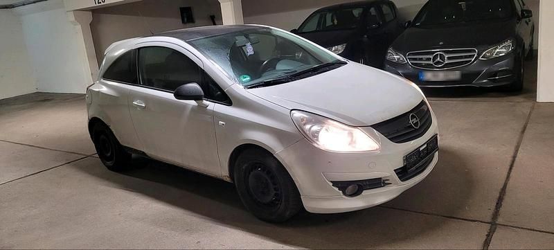 Gebraucht Opel Corsa 80 PS (58 kW) 2009 Weiß Kleinwagen