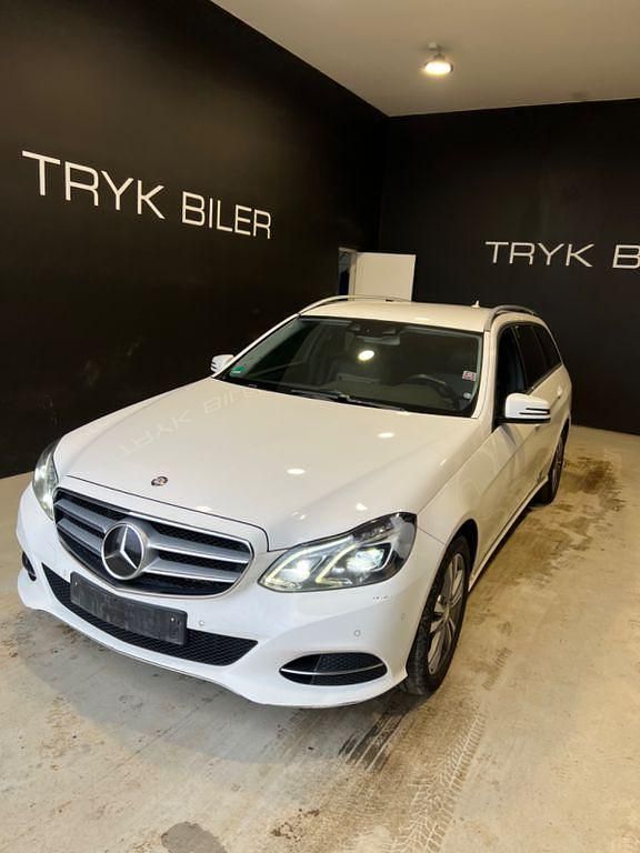 Weiß Gebraucht 2014 Mercedes E220 Kombi | 7.000 € (Superpreis) - Bild 1/4