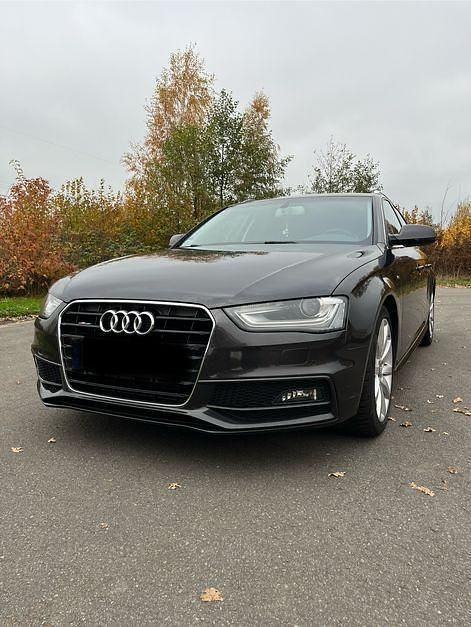 Gebraucht Audi A4 S-Line 204 PS (150 kW) 2014 Grau Kombi