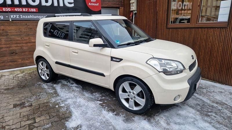 Gebraucht Kia Soul 128 PS (94 kW) 2009 Gelb SUV