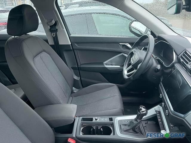 Gebraucht Audi Q3 Ambiente 190 PS (139 kW) 2019 Chronosgrau metallic SUV