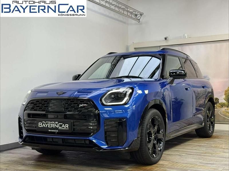 Blazing blue Gebraucht 2025 Mini John Cooper Works Kleinwagen | 39.789 € (Teuer) - Bild 1/4