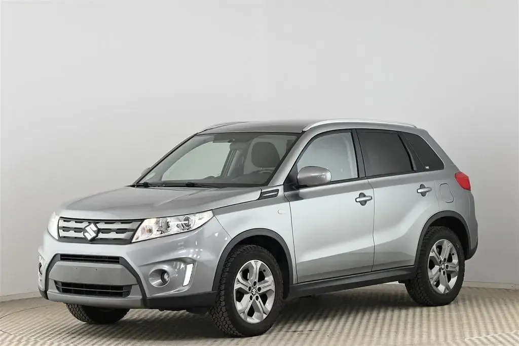 Second-hand Suzuki Vitara Comfort 120 CP (88 kW) 2017 Gri SUV