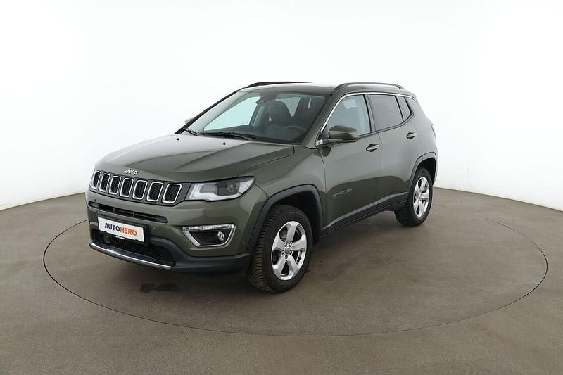 Usado Jeep Compass Limited 140 HP (102 kW) 2018 SUV