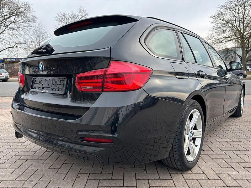 Gebraucht BMW 316 Advantage 116 PS (85 kW) 2015 Schwarz Kombi