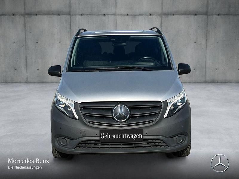 Gebraucht Mercedes Vito 237 PS (174 kW) 2021 Silber Van