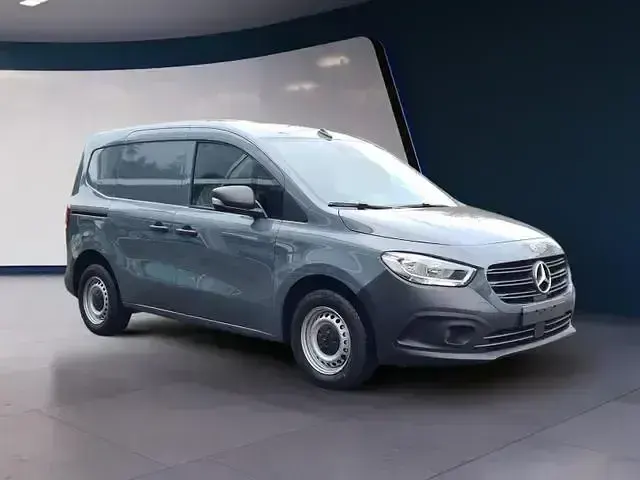 Gebraucht Mercedes Citan 108 75 PS (55 kW) 2025 Grau Limousine