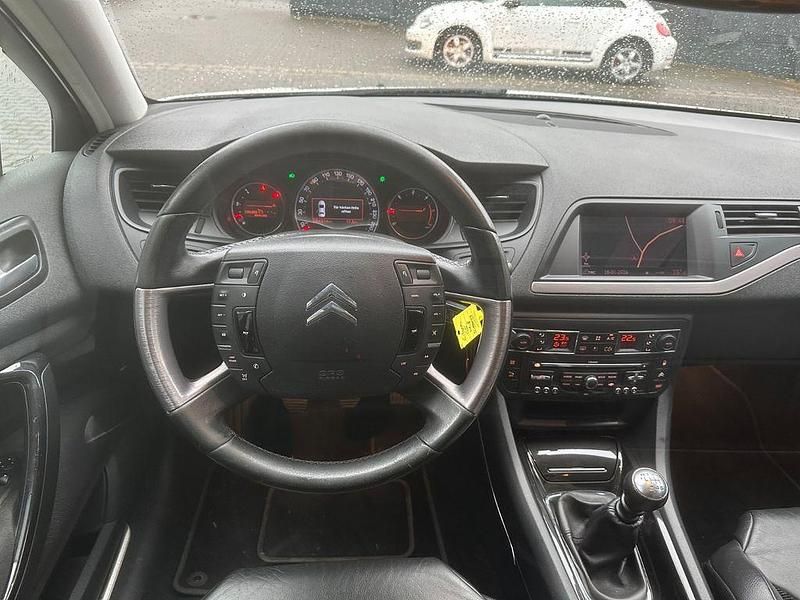 Gebraucht Citroën C5 163 PS (119 kW) 2012 Weiß Kombi