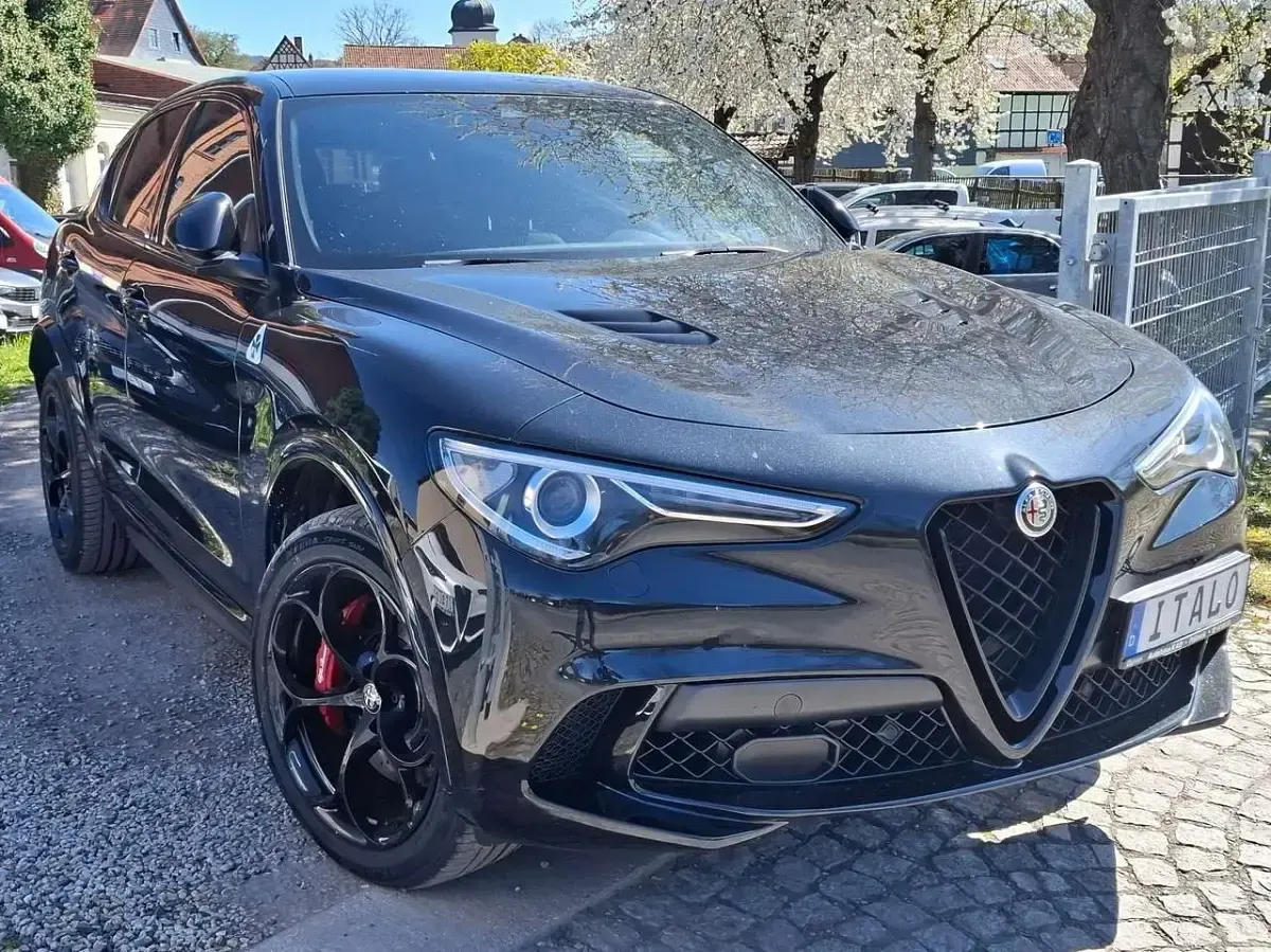 Gebraucht Alfa Romeo Stelvio Quadrifoglio 510 PS (375 kW) 2023 Schwarz SUV