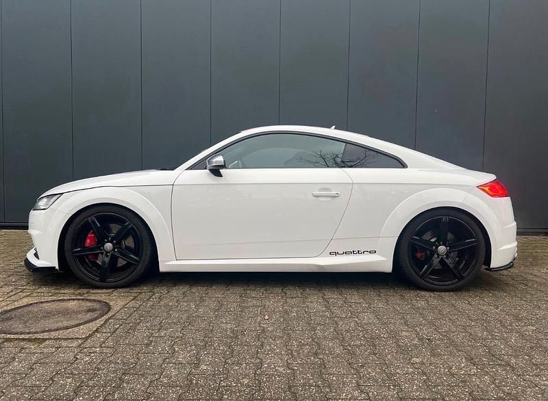 Gebraucht Audi TTS Design 310 PS (228 kW) 2015 Weiß Coupé