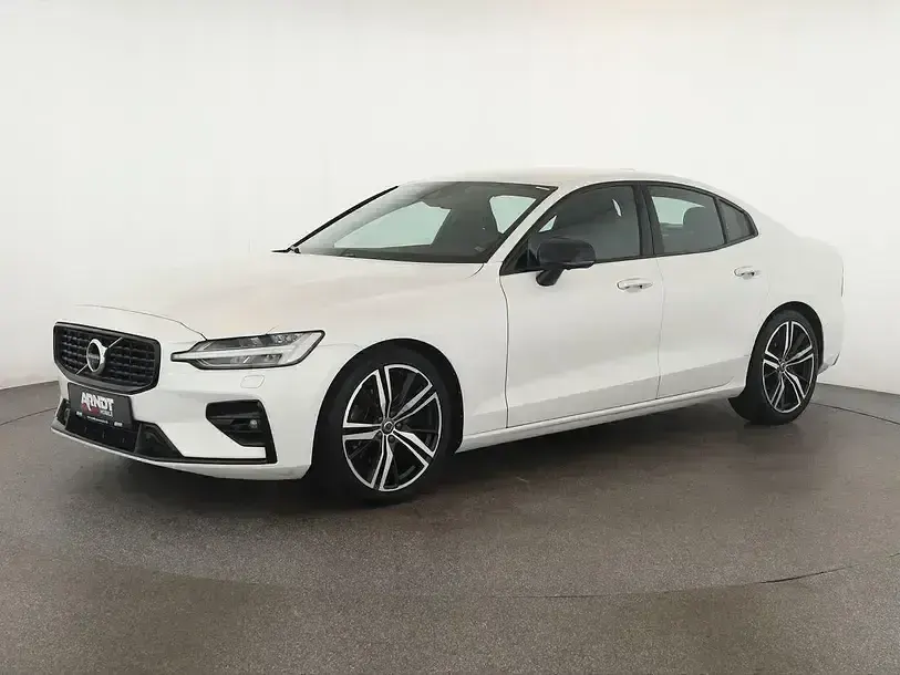 Gebraucht Volvo S60 R-Design 197 PS (144 kW) 2022 Crystal white pearl Limousine