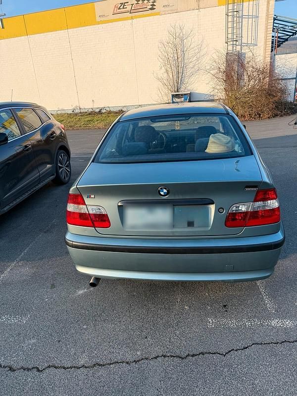 Gebraucht BMW 316 116 PS (85 kW) 2002 Blau Limousine