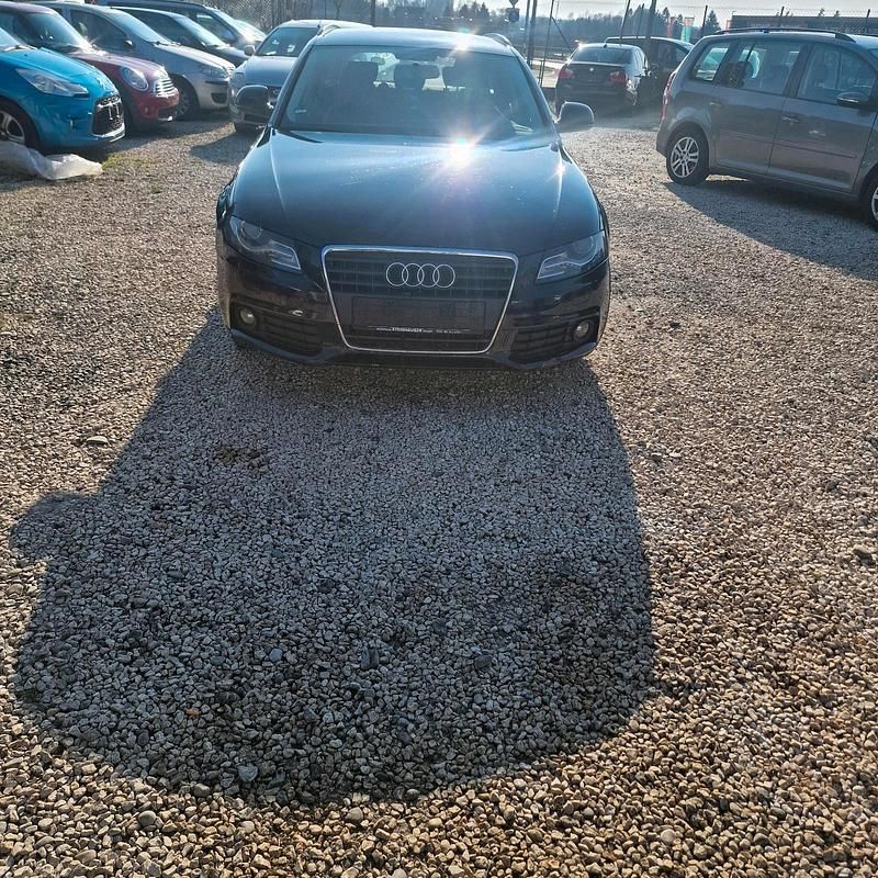 Gebraucht Audi A4 140 PS (102 kW) 2008 Schwarz Kombi