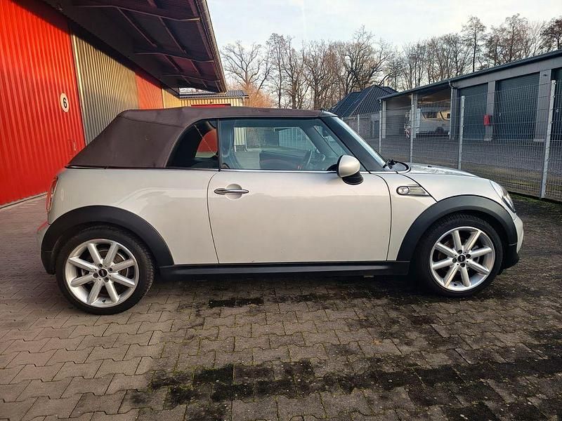 Gebraucht Mini Cooper 122 PS (89 kW) 2012 Weiß Kleinwagen