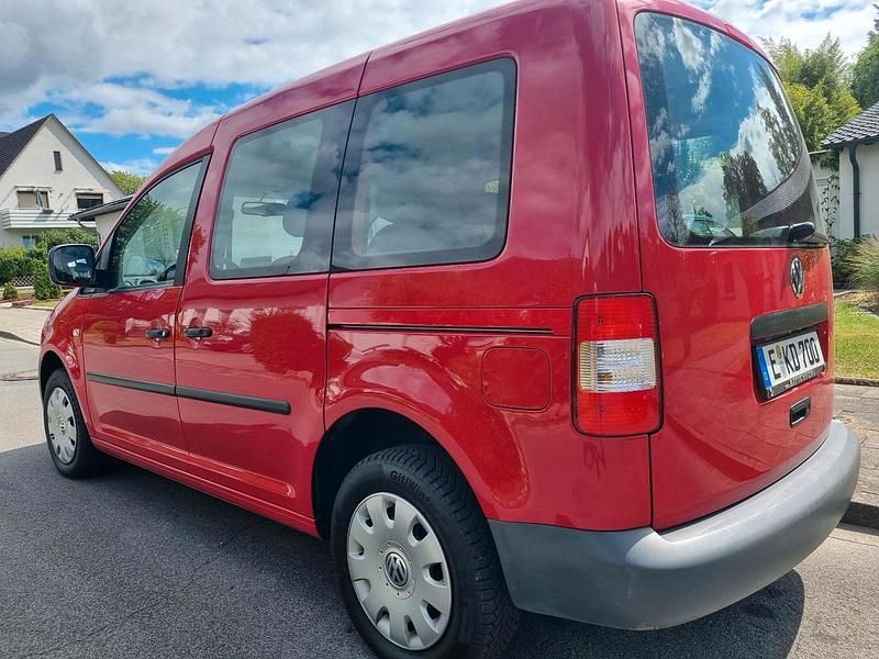 Rot Gebraucht 2010 VW Caddy Van / Kleinbus | 5.999 € (Fairer Preis) - Bild 1/4