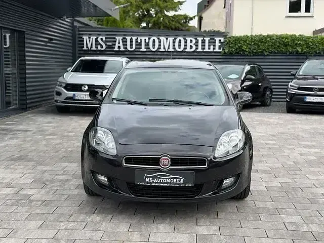 Gebraucht Fiat Bravo Street 120 PS (88 kW) 2014 Grau Kleinwagen