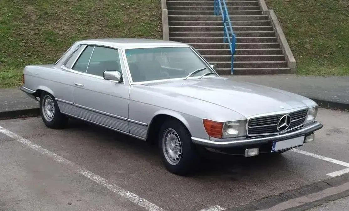 Gebraucht Mercedes SLC280 180 PS (132 kW) 1980 Silber Coupé