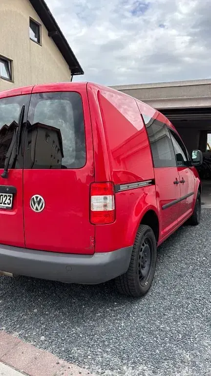 Gebraucht VW Caddy 109 PS (80 kW) 2009 Rot Van / Kleinbus