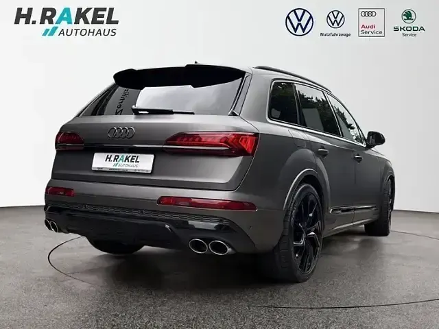 Gebraucht Audi SQ7 Competition 507 PS (372 kW) 2022 Grau SUV