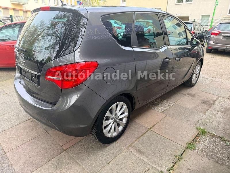Używany Opel Meriva 120 KM (88 kW) 2012 Szary Minivan