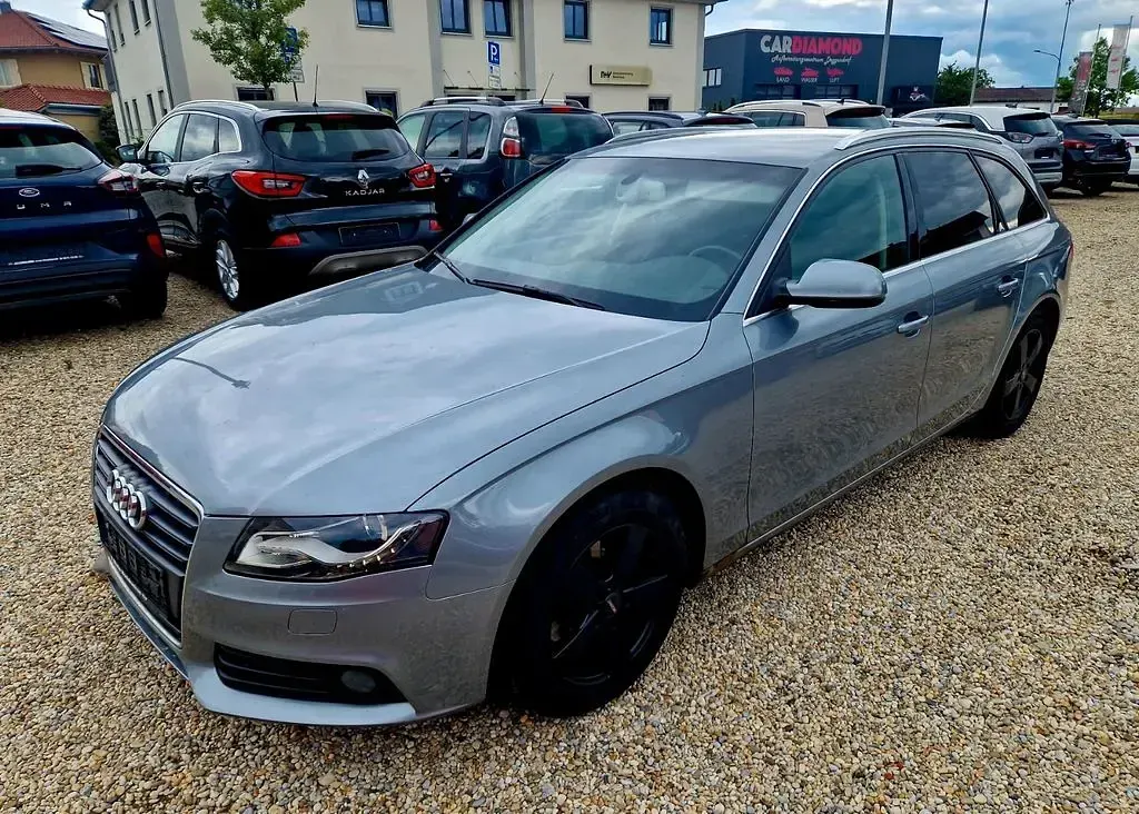 Gebraucht Audi A4 Ambition 120 PS (88 kW) 2012 Grau Kombi