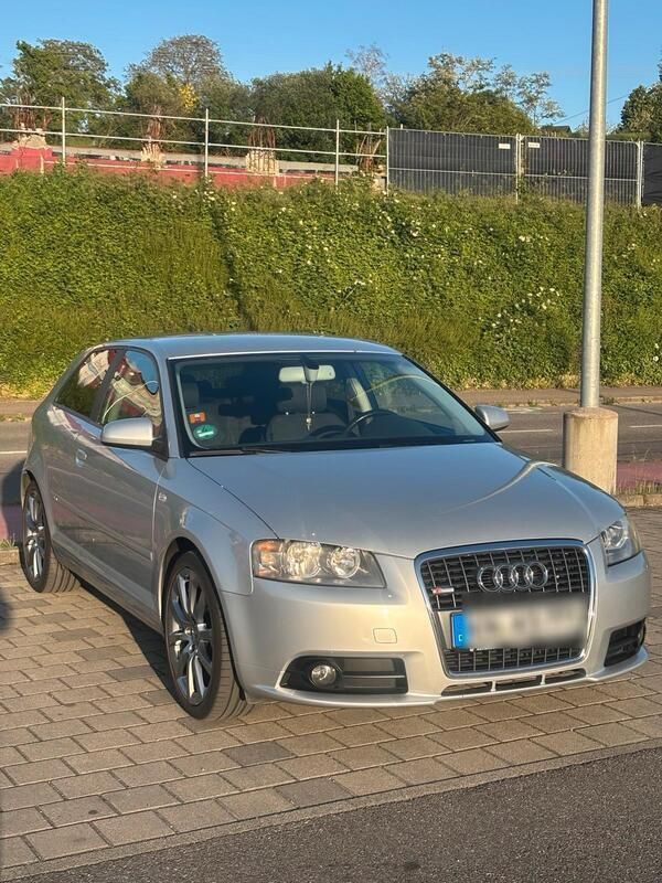 Grau Gebraucht 2007 Audi A3 S-Line Limousine | 5.400 € (Etwas zu teuer) - Bild 1/4