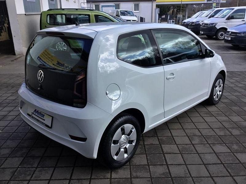 Gebraucht VW up! move up! 65 PS (47 kW) 2021 Pure white Kleinwagen
