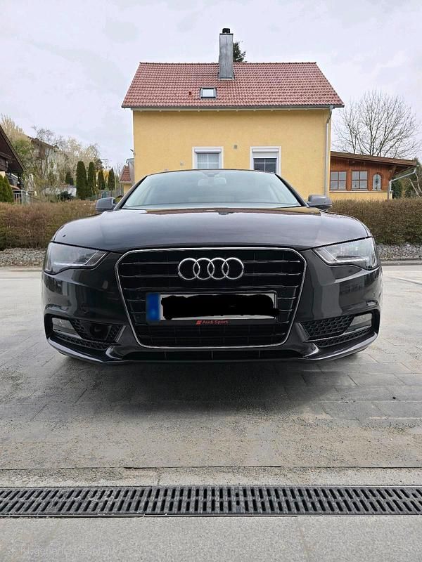 Gebraucht Audi A5 170 PS (125 kW) 2012 Grau Coupé