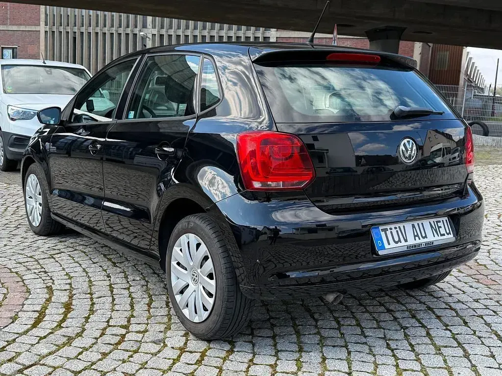 Gebraucht VW Polo Comfortline 86 PS (63 kW) 2014 Schwarz Limousine