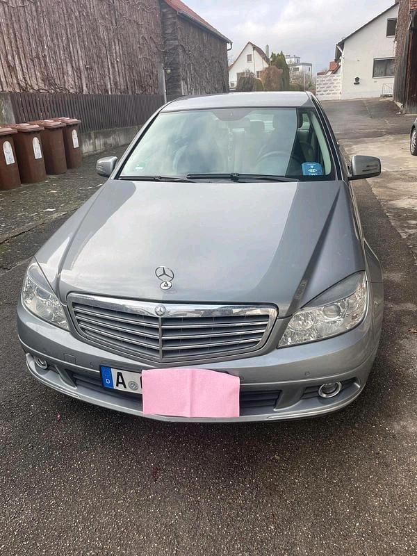 Gebraucht Mercedes C180 156 PS (114 kW) 2010 Silber Limousine