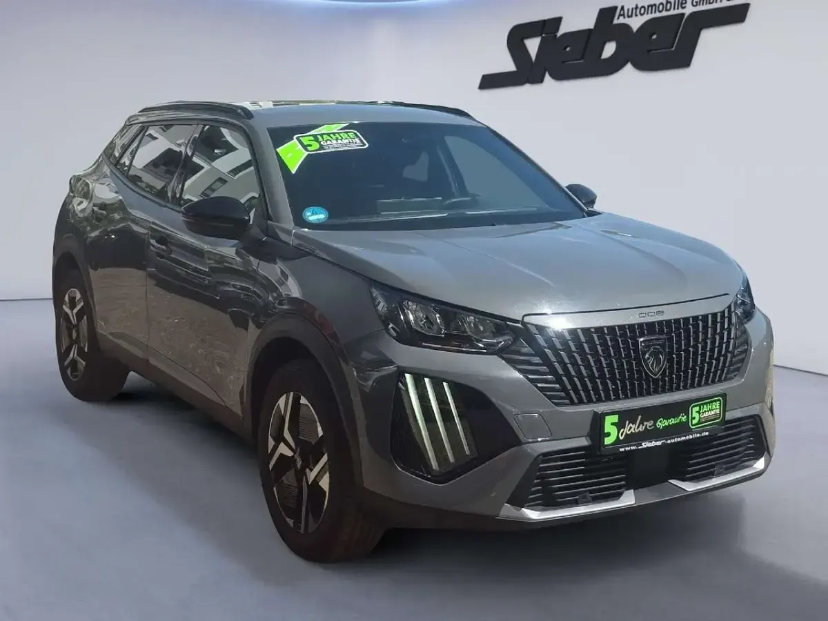 Gebraucht Peugeot 2008 Allure 131 PS (96 kW) 2023 Seleniumgrau SUV