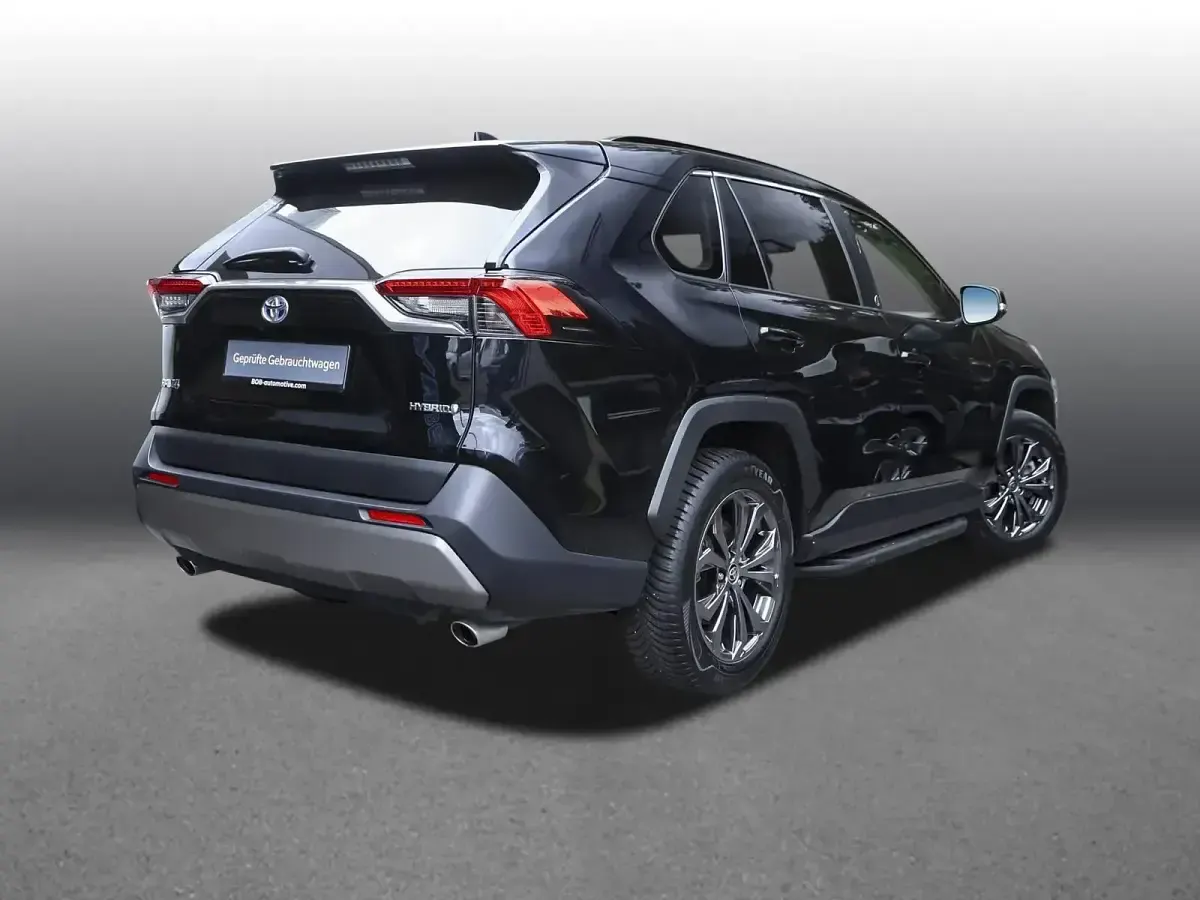 Gebraucht Toyota RAV4 Hybrid Team 218 PS (160 kW) 2022 Attitude black SUV