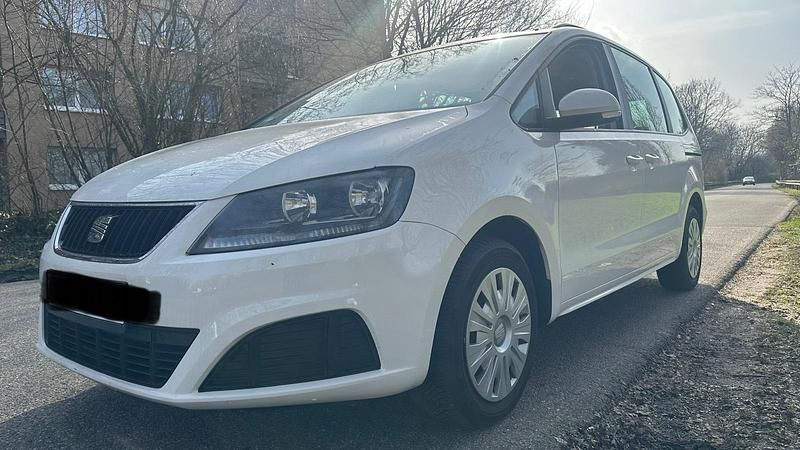 Gebraucht Seat Alhambra 150 PS (110 kW) 2011 Weiß Van / Kleinbus