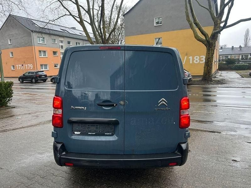 Gebraucht Citroën Jumpy 102 PS (75 kW) 2020 Lackierung squid ink grey/typ Van / Kleinbus