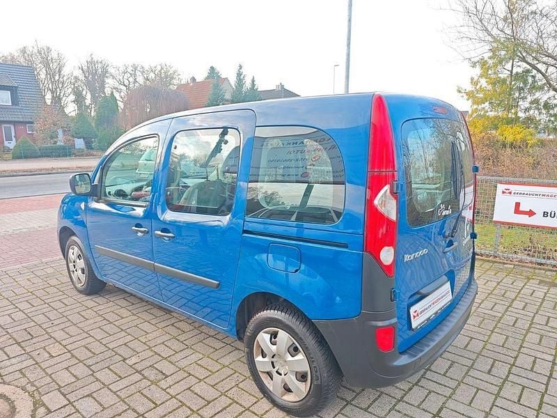 Gebraucht Renault Kangoo 106 PS (77 kW) 2010 Blau Van / Kleinbus