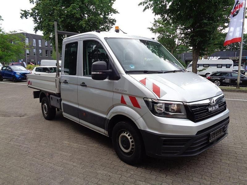 Silber Gebraucht 2021 MAN TGE Van | 19.800 € (Teuer) - Bild 1/4