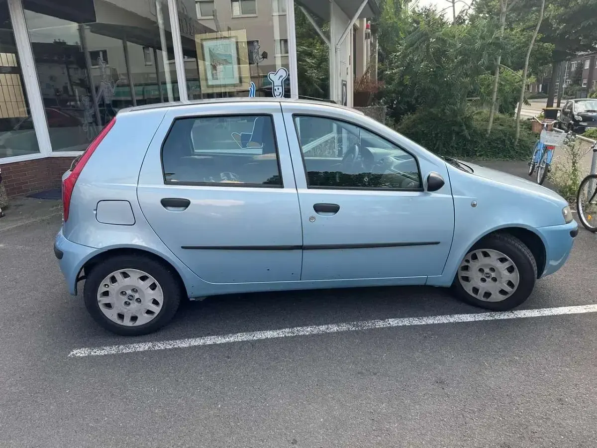 Gebraucht Fiat Punto Dynamic 80 PS (58 kW) 2002 Kleinwagen
