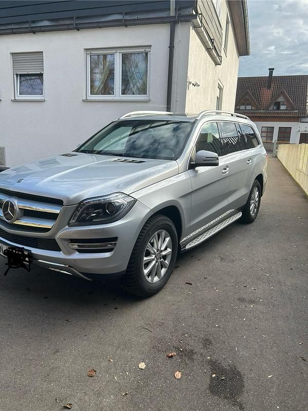 Gebraucht Mercedes GL350 258 PS (189 kW) 2013 Silber SUV